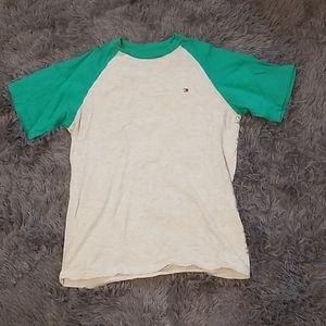 Boys Tommy Hilfiger T-shirt Medium